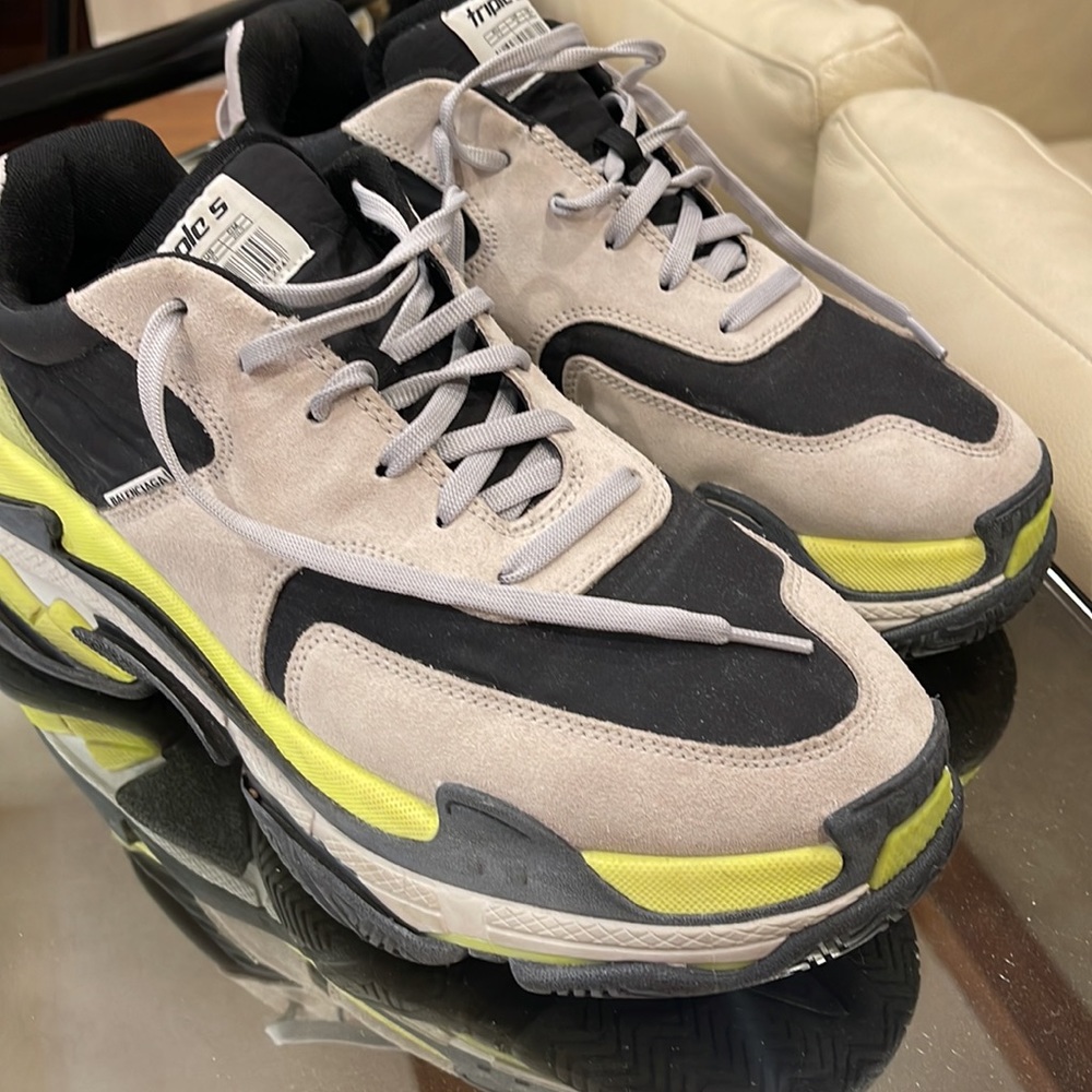 Balenciaga Triple S men’s sneakers size 10. Authentic and in good condition - Picture 12 of 13